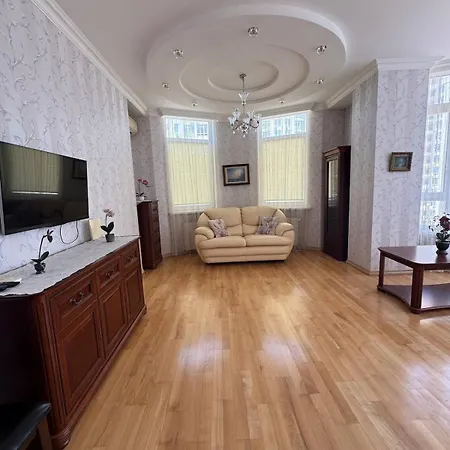 Elite On French Boulvard 141 Apartment